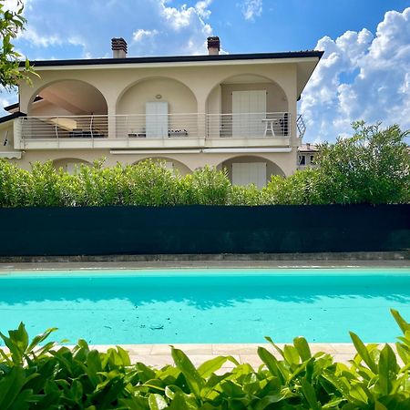 Dimora Di Charme Con Piscina E Giardino,Vicina Alla Spiaggia Sirmione Exterior photo
