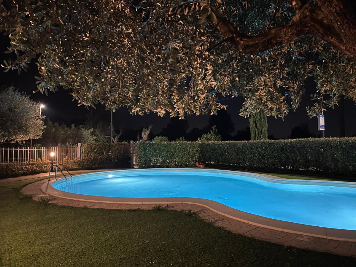 Dimora Di Charme Con Piscina E Giardino,Vicina Alla Spiaggia Sirmione Exterior photo