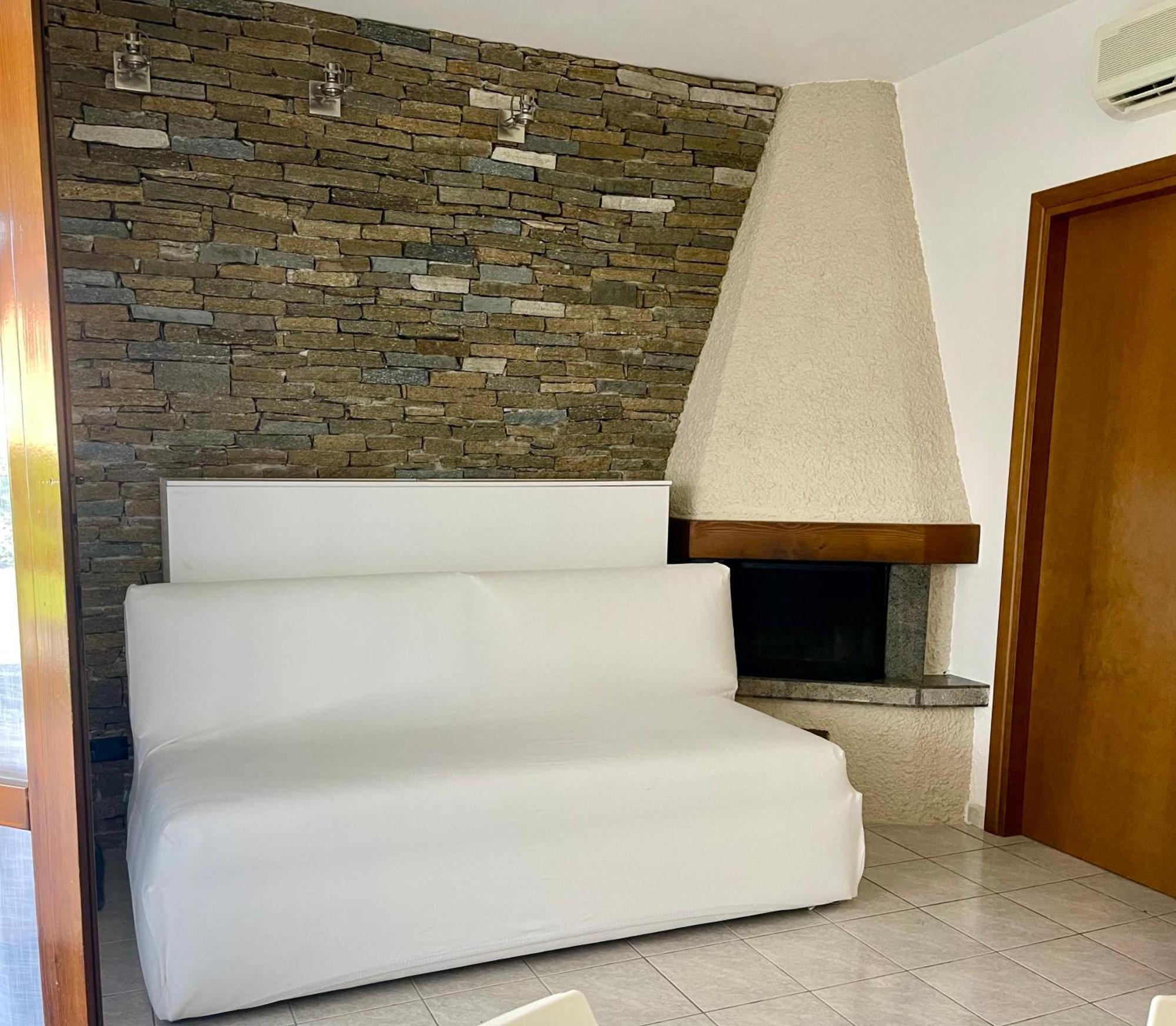Dimora Di Charme Con Piscina E Giardino,Vicina Alla Spiaggia Sirmione Exterior photo